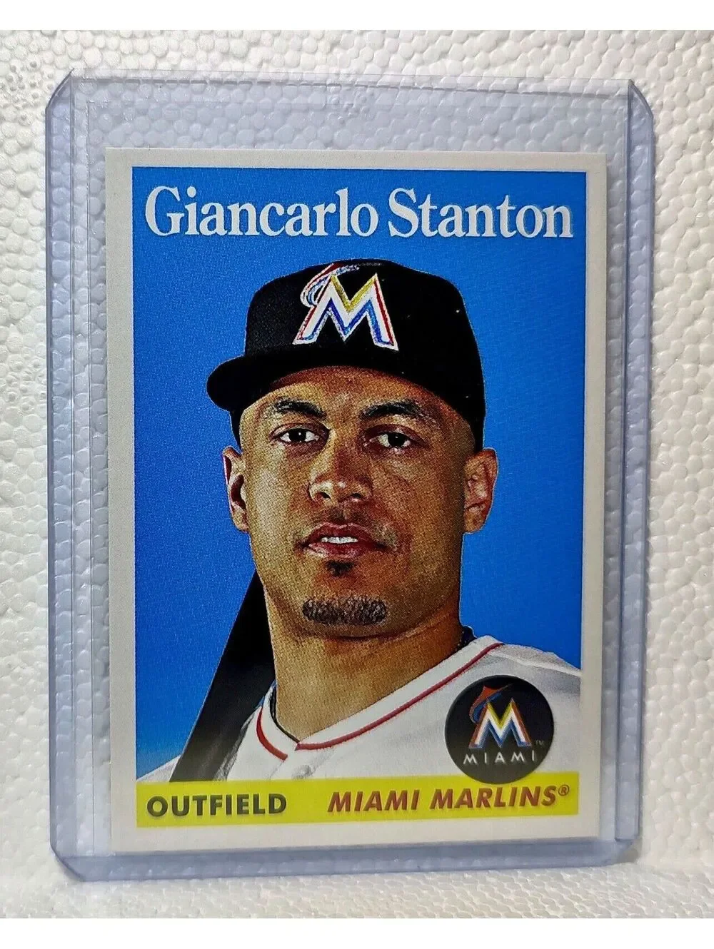 Giancarlo Stanton 2016 Topps MLB #8 Baseball Card Miami Marlins